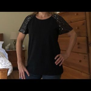 ❤️ Ann Taylor Black Sequin Top